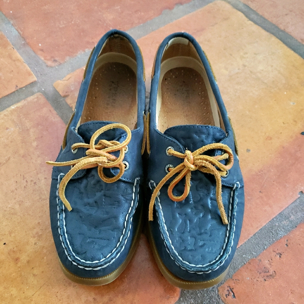 Sperry TopSider Navy Boat Shoes